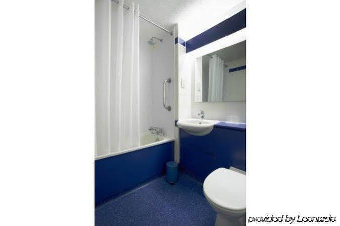 Travelodge Fairways Hotel 3*