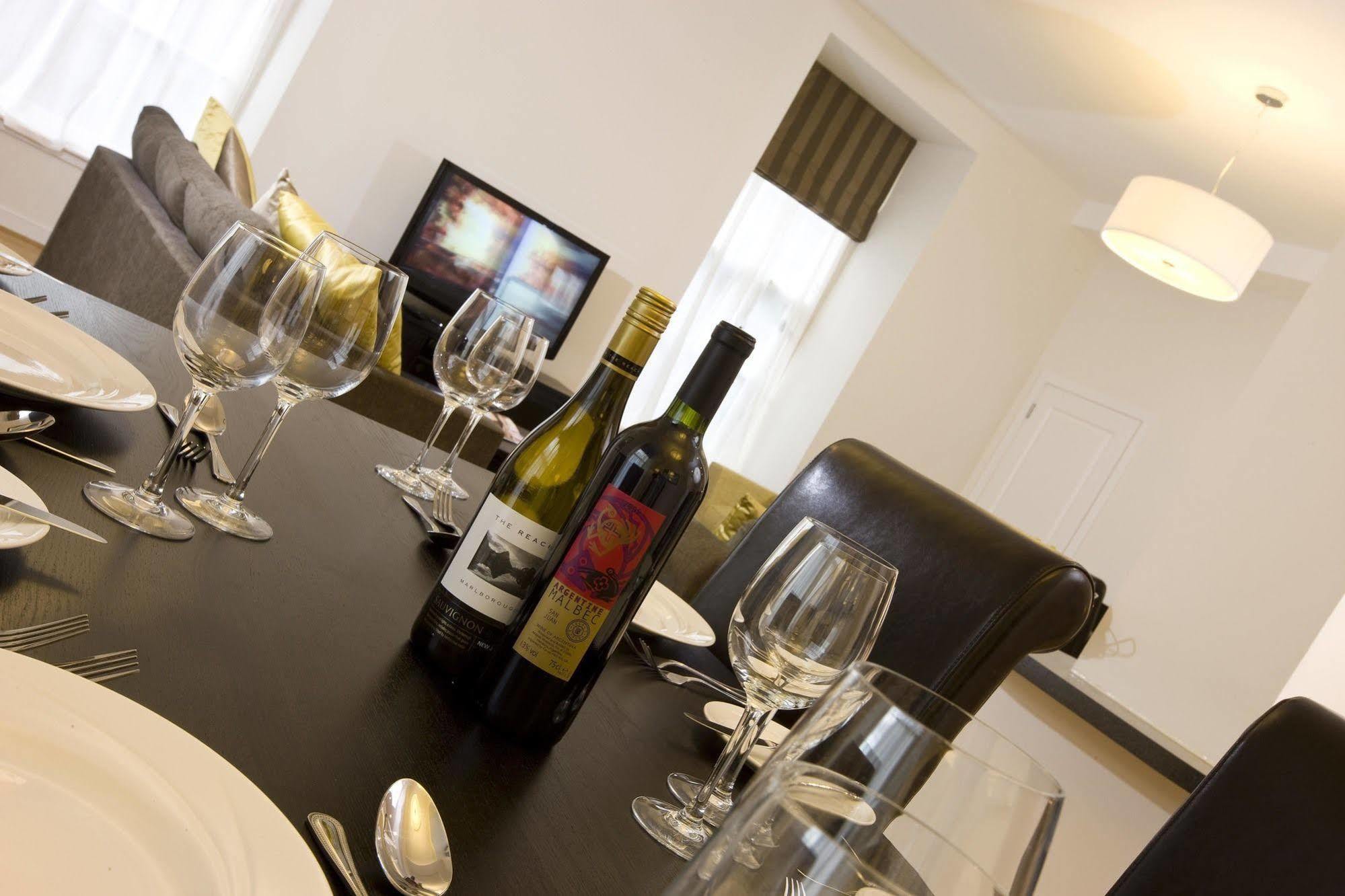 Inverness City Suites * Inverness
