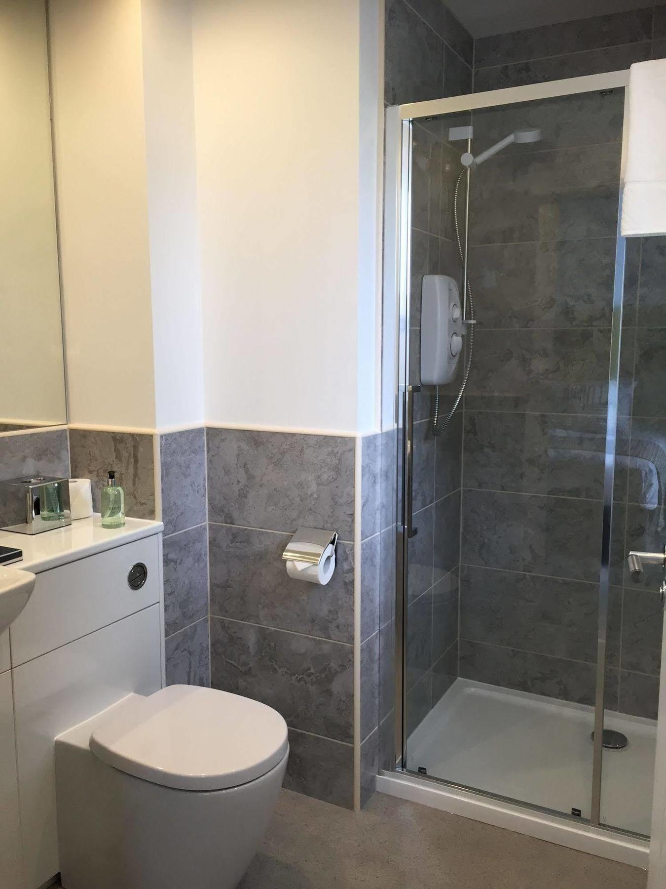 Apartment Inverness City Suites