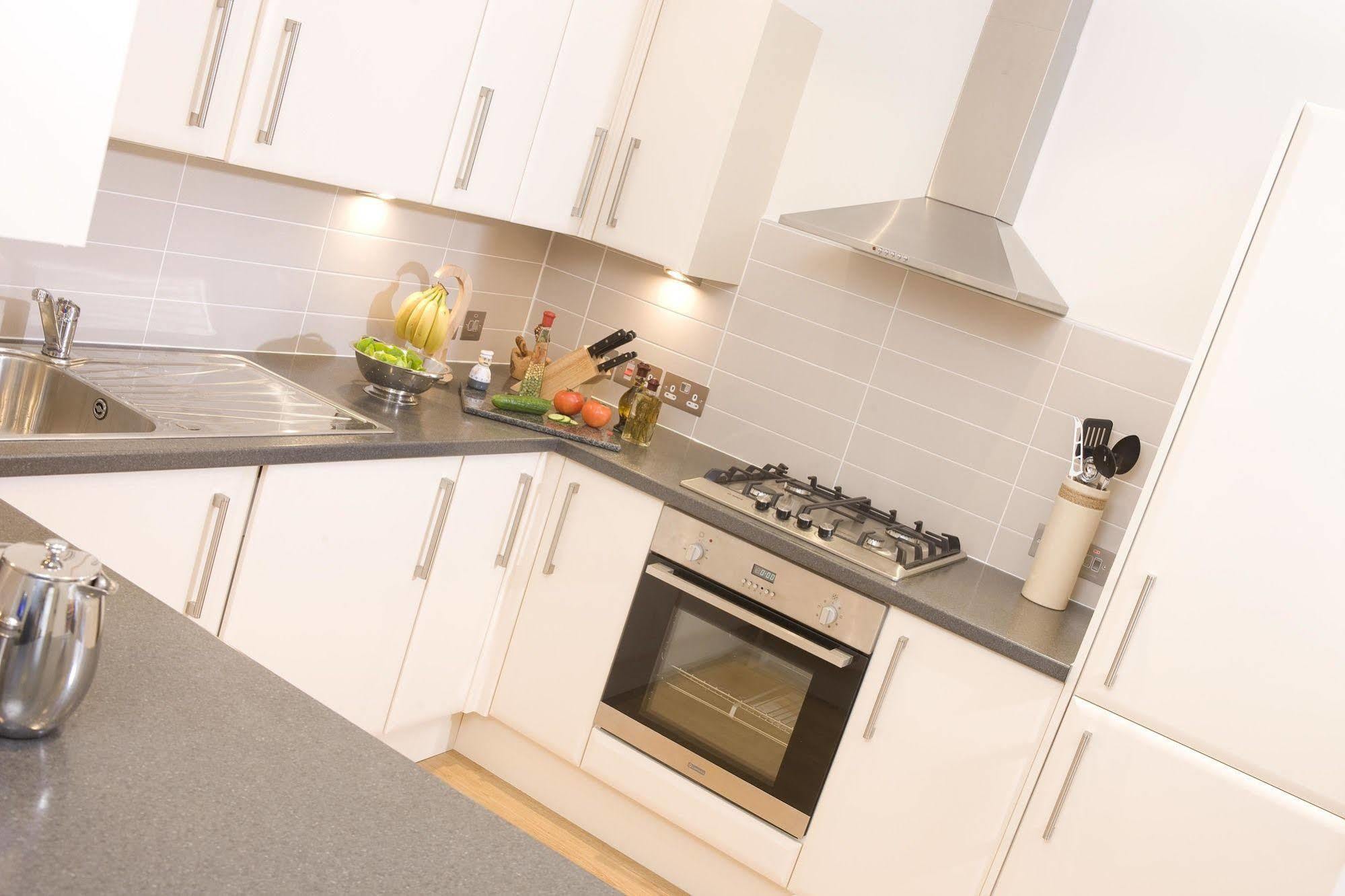 Inverness City Suites * Inverness