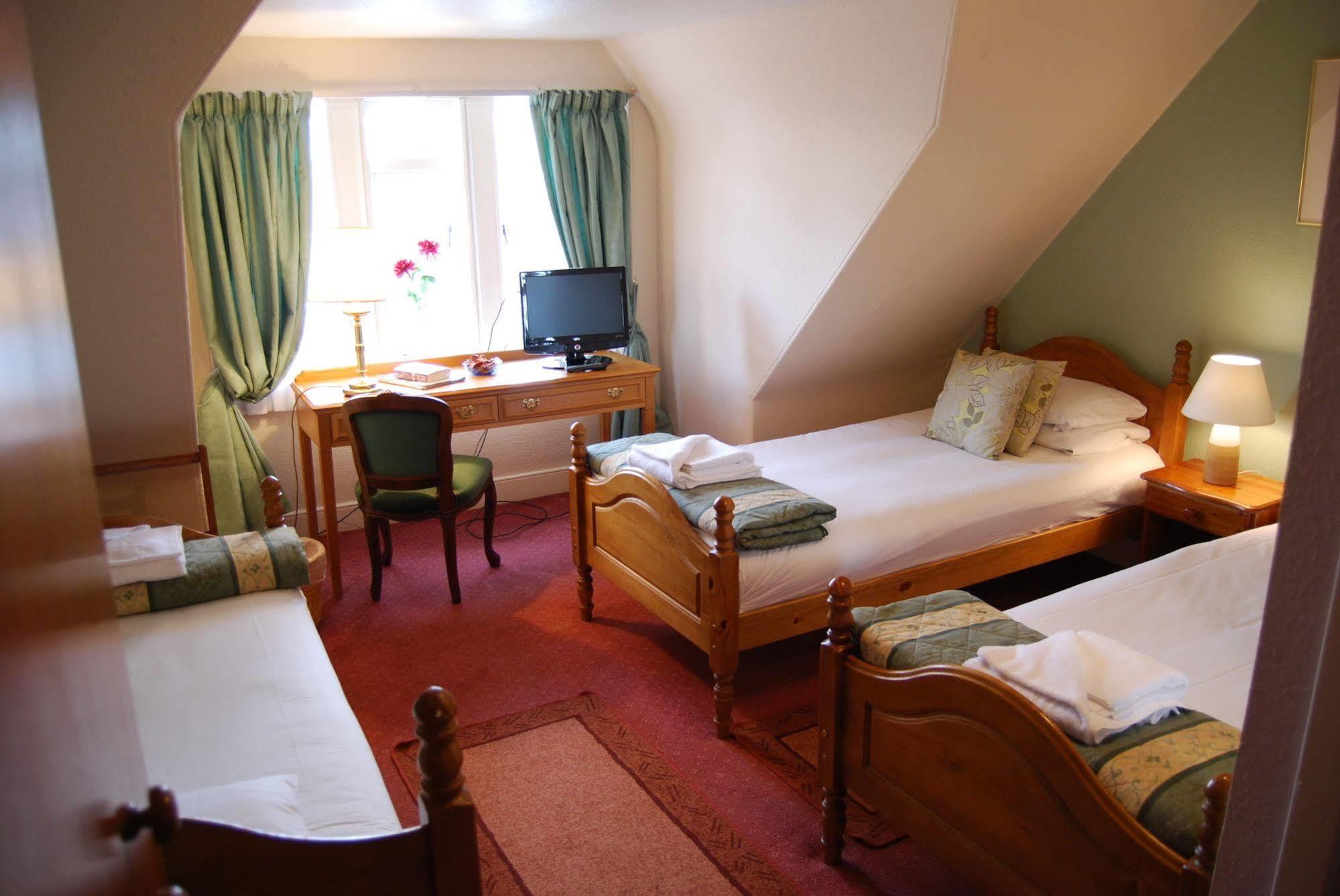 Royston 4* Inverness