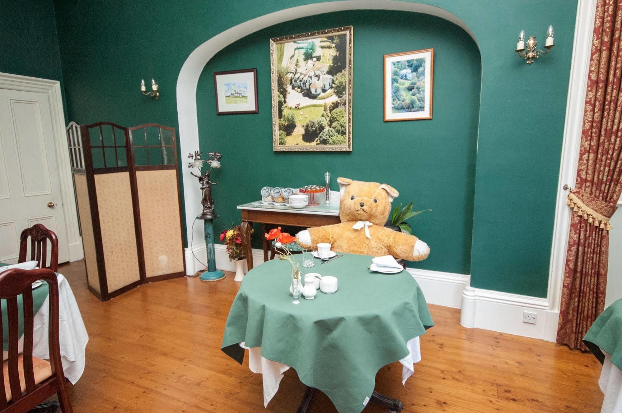 Glendruidh House