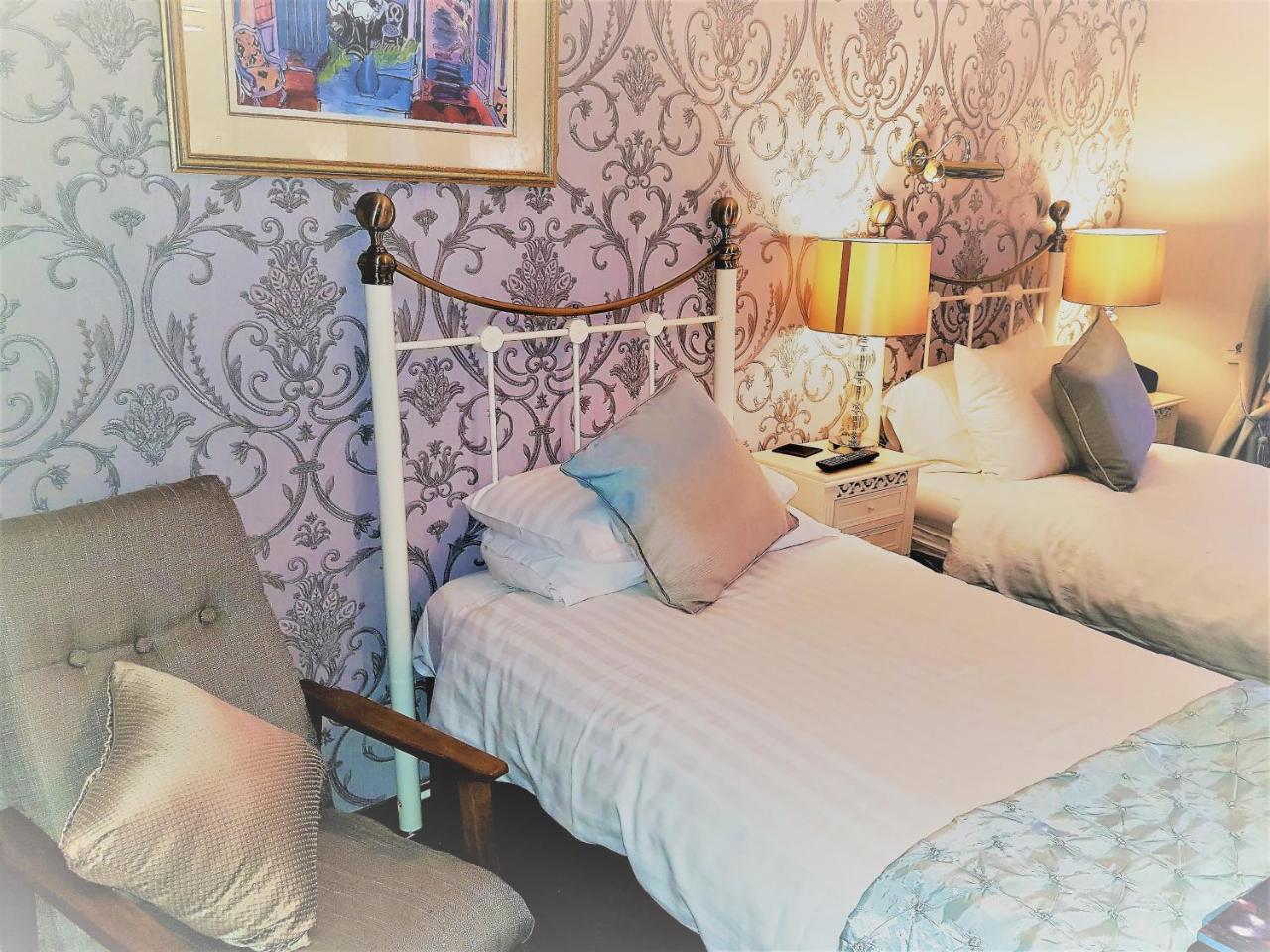 Aberfeldy Guest house 3*