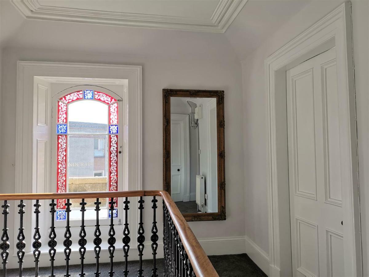 No 48 Castle View