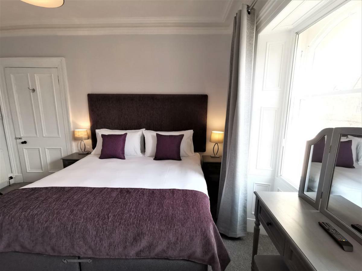 Apartment No 48 Castle View *
