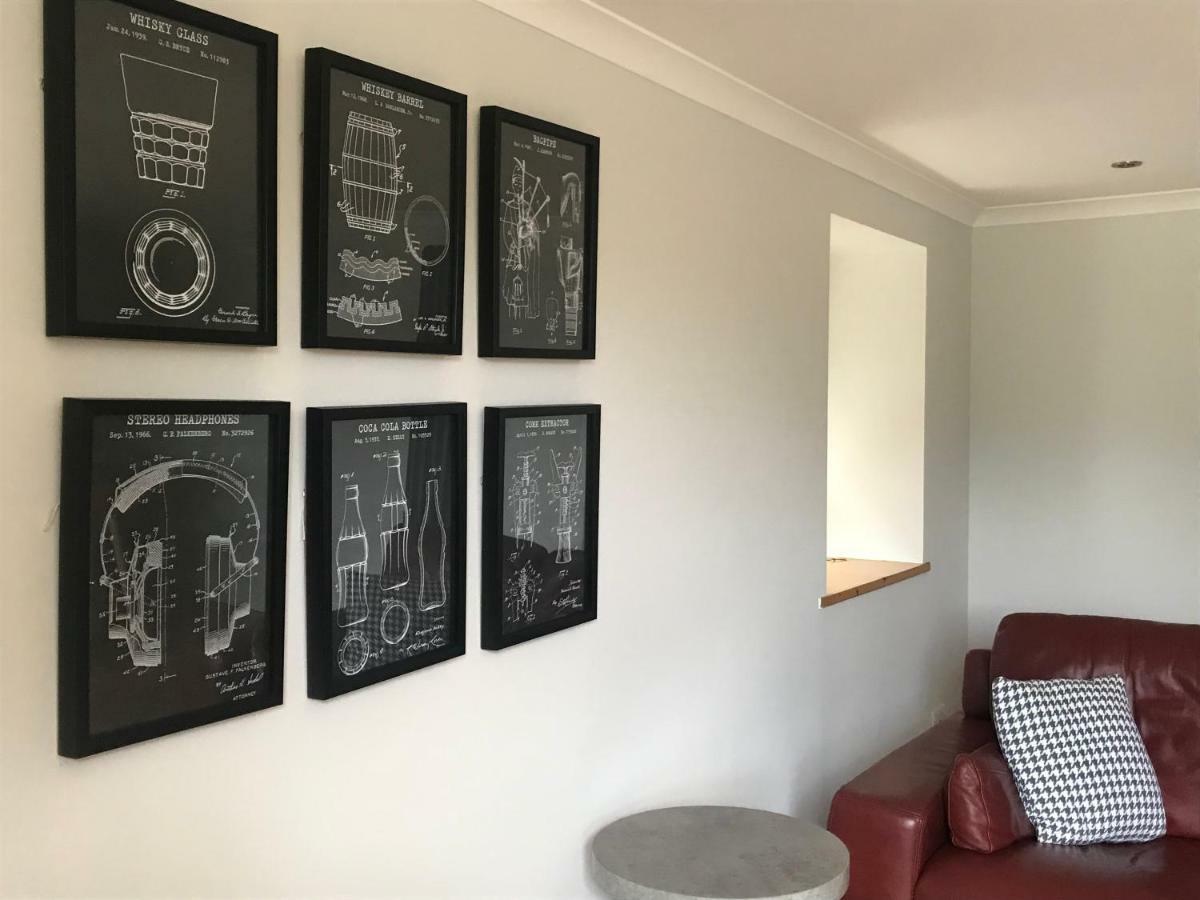 42a By The River Apartment *