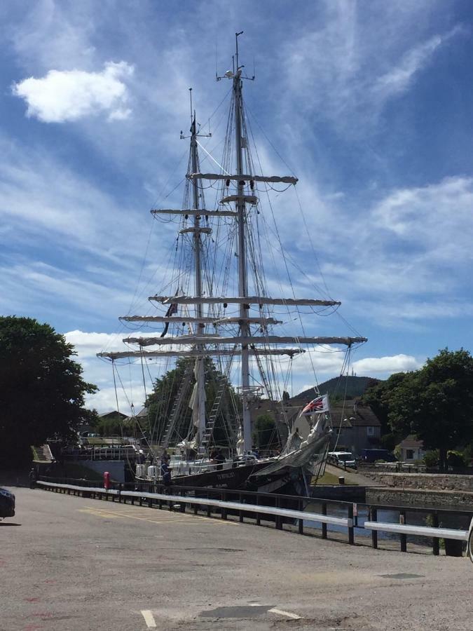Caledonian Canal Apartment