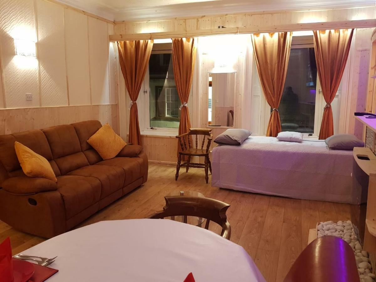 Georges Apt57a *