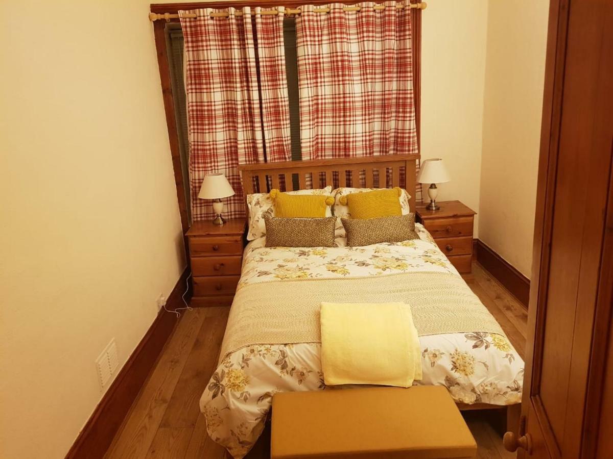 Georges Apt57a *