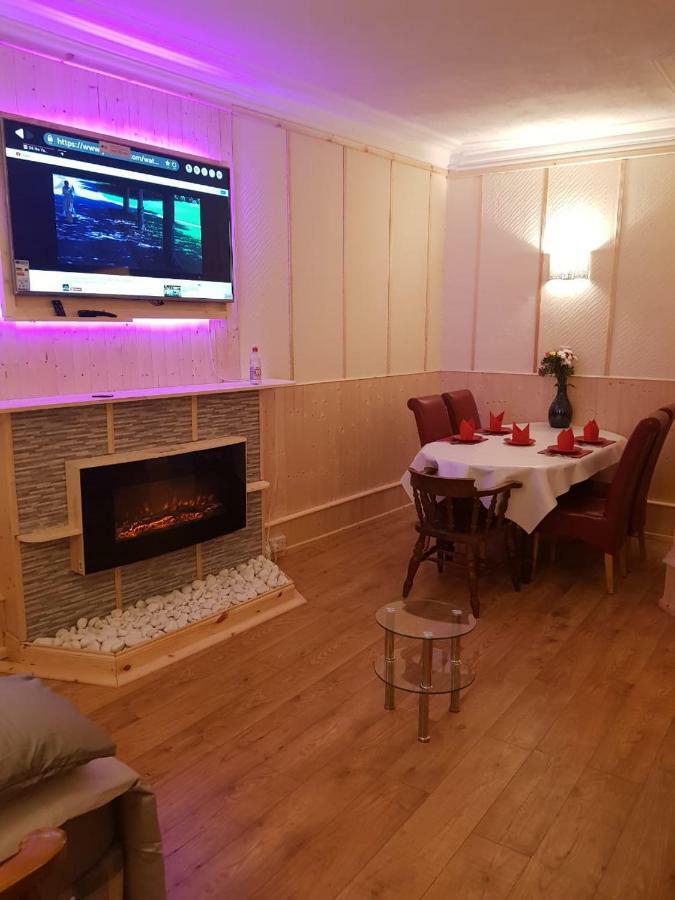 Apartment Georges Apt57a Inverness