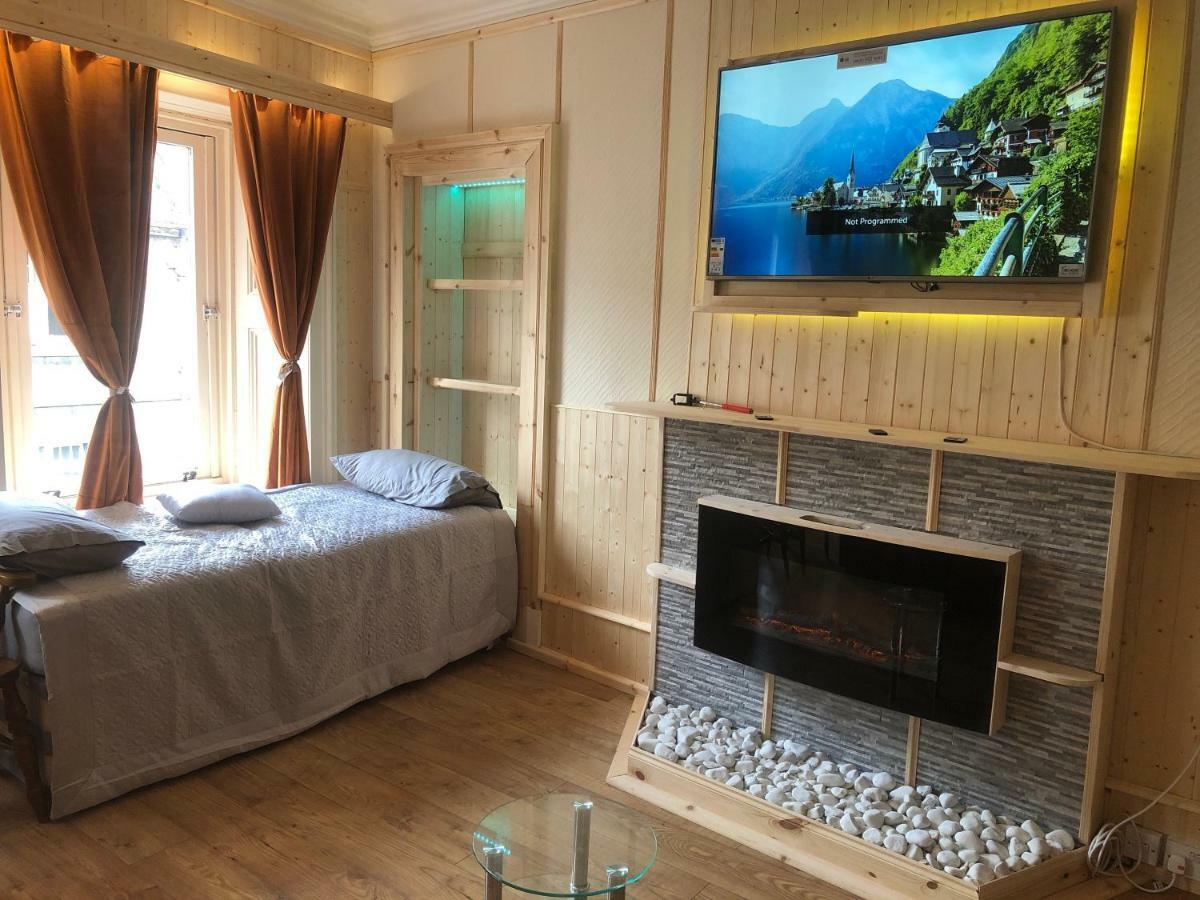 Georges Apt57a Inverness