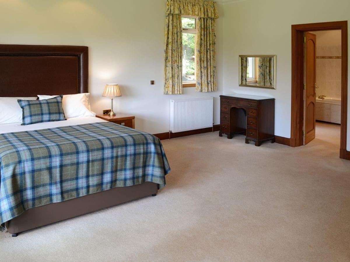 Holiday home Tigh Hamish *