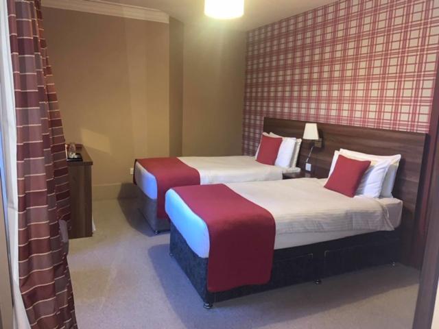 Chieftain 3* Inverness