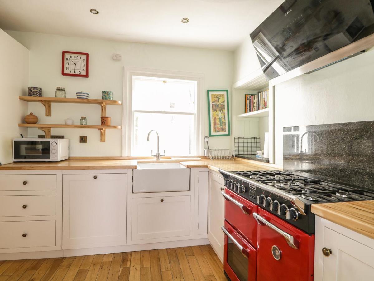 10 Douglas Row Holiday home Inverness