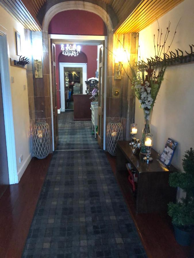 Redcliffe Hotel 3*