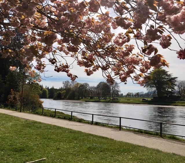 Riverside Gardens * Inverness